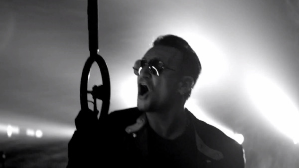 U2: online il video di "Invisible"