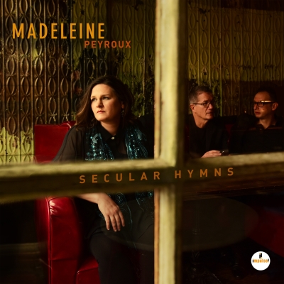 Tenetevi pronti: sta per uscire "Secular Hymns", il nuovo album di Madeleine Peyroux!