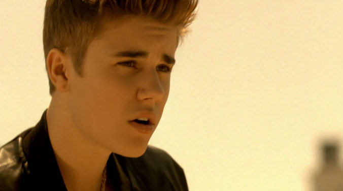 Justin Bieber: record storico per il video di "Boyfriend"