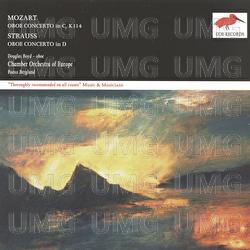 Mozart / Strauss: Oboe Concertos - Douglas Boyd, Chamber Orchestra of Europe, Paavo Berglund