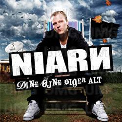 Dine &Oslash;jne Siger Alt - Niarn