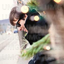 Blue Christmas - Bobby Bazini