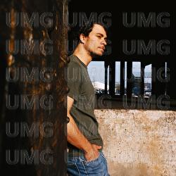 Colors / Shout Out Loud - Amos Lee