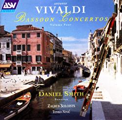 Vivaldi: Bassoon Concertos Vol.4 - Daniel Smith, Zagreber Solisten, Tonko Ninić