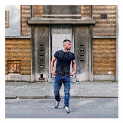 Spiegel - Tourist LeMC, Raymond van het Groenewoud