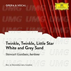 Twinkle Twinkle Little Star / White and Grey Sand - Stewart Gardner