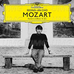 Mozart: Rondo in A Minor, K. 511 - Seong-Jin Cho