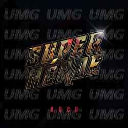 Superh&eacute;roe - Nuco