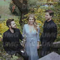 Vinter og sne - Trine Hartz, Andreas Harket, Magnus Aannestad Oseth