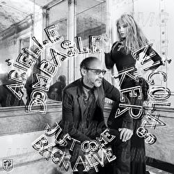 Just Come Back Alive - Arielle Dombasle, Nicolas Ker