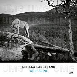 The Girl In The Headlands - Sinikka Langeland