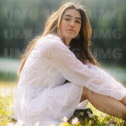 Syrener - Olivia Lobato