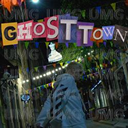 ghosttown - be vis, M&Oslash;JI