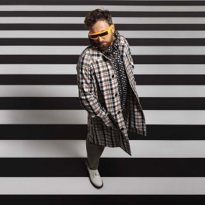 NEI SOGNI NESSUNO &Egrave; MONOGAMO - Dargen D'Amico