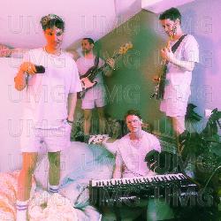 MONDAYS - Janos