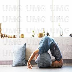 Decompress Move - Relaxing Spa Music