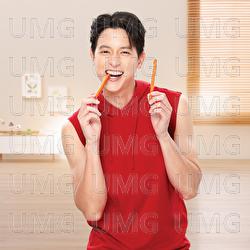 Crunchy - Boyd Kosiyabong, James Jirayu