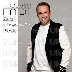 Zwei schneewei&szlig;e Pferde - Oliver Haidt