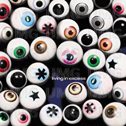 LIVING IN EXCESS - Goon des Garcons