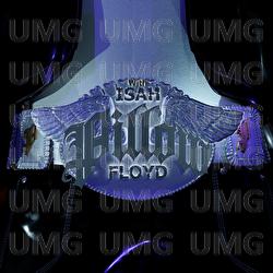 Pillow - Jonathan Floyd, Isah
