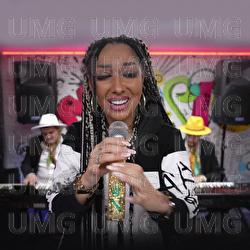 Danseaza Romania Live - Narcisa