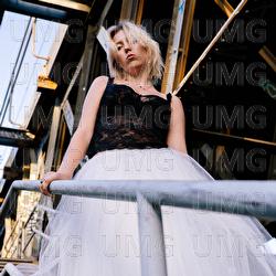 Gray - Lotte Gallagher