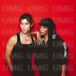 Foge De Mim - Anna P&ecirc;go