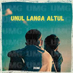Unul l&acirc;ngă altul - DUMI