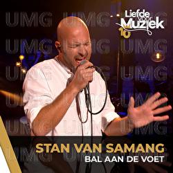Bal Aan De Voet - Stan Van Samang