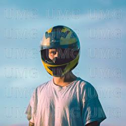 Mashehu Lenagen Bagehenom - Ron Asael, Bubble Wrap Trap