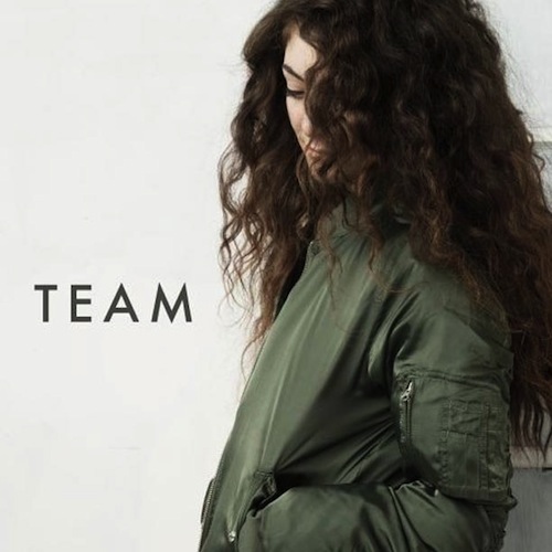 Lorde: dopo il successo mondiale di "Royals" arriva venerdì in radio il nuovo singolo "Team"