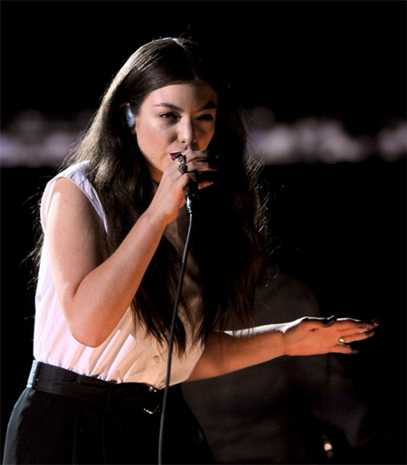 LORDE dominatrice dei Grammy Awards con ben due premi
