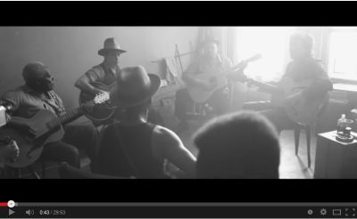 Mezz'ora di jam session con Paul McCartney, Johnny Depp e altri bluesmen: guarda il video