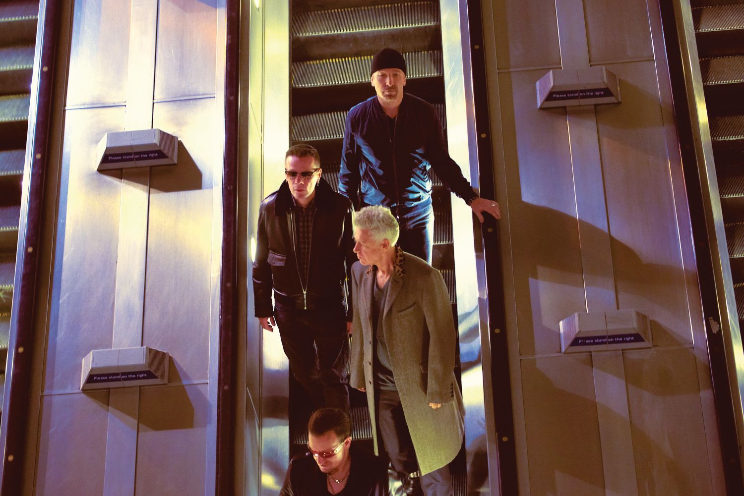 U2: L'album più venduto in Italia è "Songs Of Innocence" - record di vendita del 2014 per il numero di copie vendute nella prima settimana di uscita.