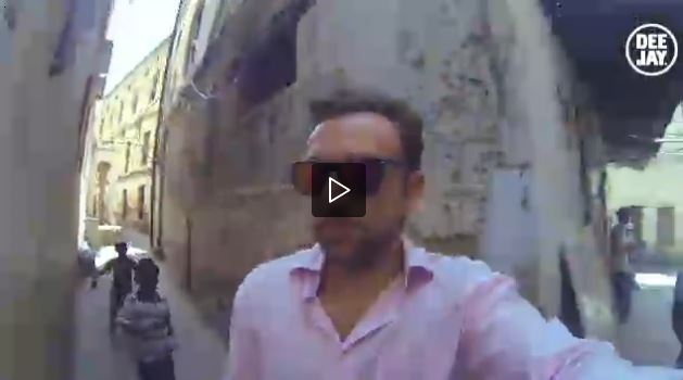 Essere Non è Da Me il nuovo video di Dargen D'amico in anteprima su Deejay.it