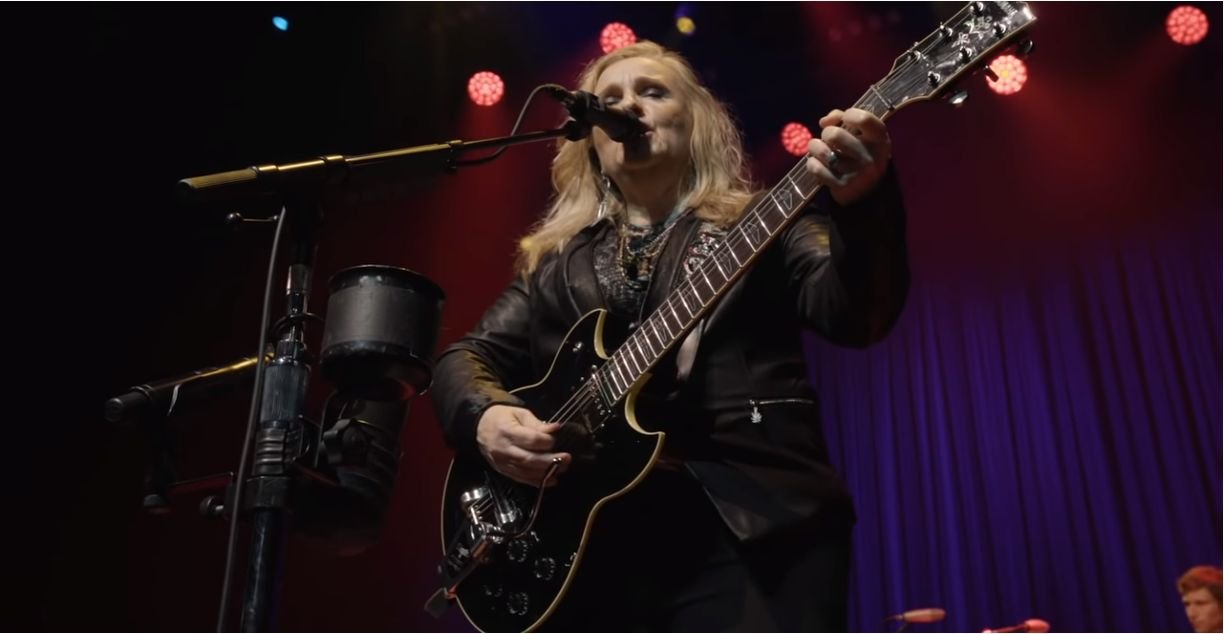 Il video di "Wild and Lonely", il singolo dal nuovo album di Melissa Etheridge