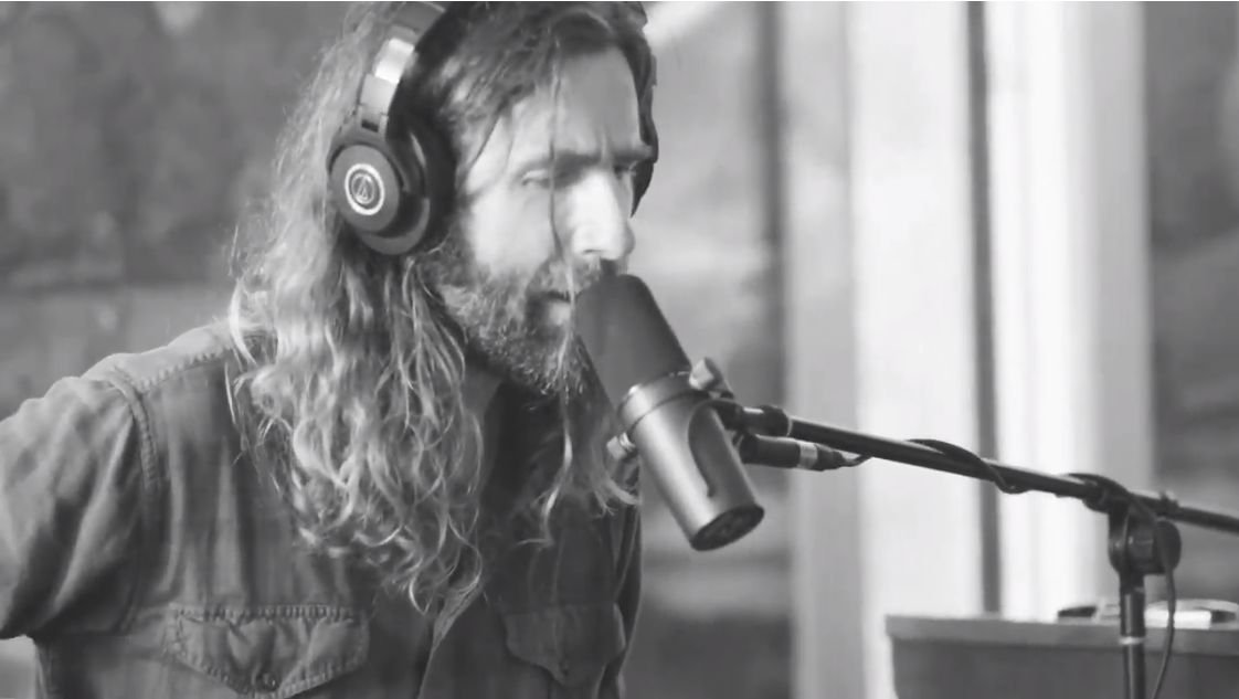 E' uscito "FOR THE MORNING", l'album da solista di Tyler Ramsey: guarda il video di 'A DREAM OF HOME'