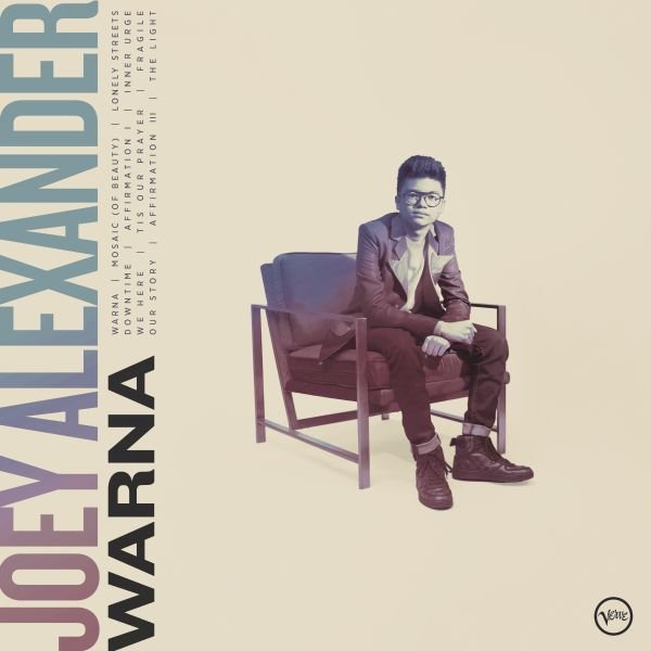 Guarda il video di 'Warna', il pezzo che dà il titolo all'album del fenomeno precoce del pianoforte Joey Alexander