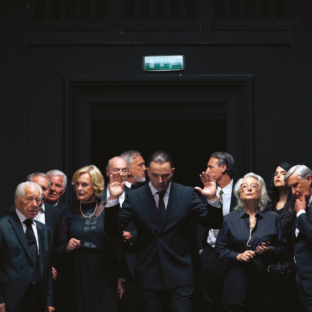 Ernia annuncia il nuovo album Per Soldi e Per Amore, in uscita il 19 settembre 2025