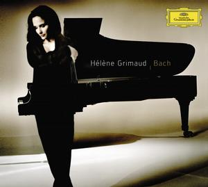 Oggi alle ore 18.30 Hélène Grimaud presenta il suo nuovo CD alla Feltrinelli di P.zza Piemonte a Milano