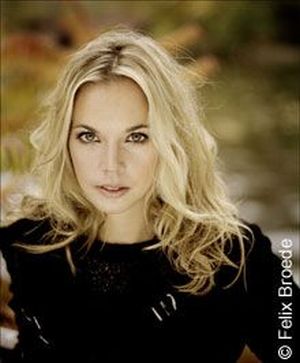 La Deutsche Grammophon ha stipulato un contratto di esclusiva a lungo termine con Mojca Erdmann