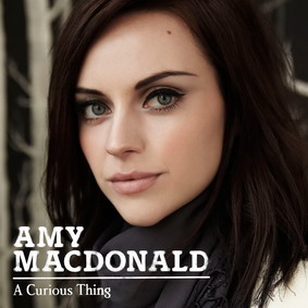 Ascolta in esclusiva 6 brani del nuovo di Amy Macdonald!