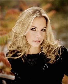 Mojca Erdamann trionfa nella nuova opera firmata da Rihm.