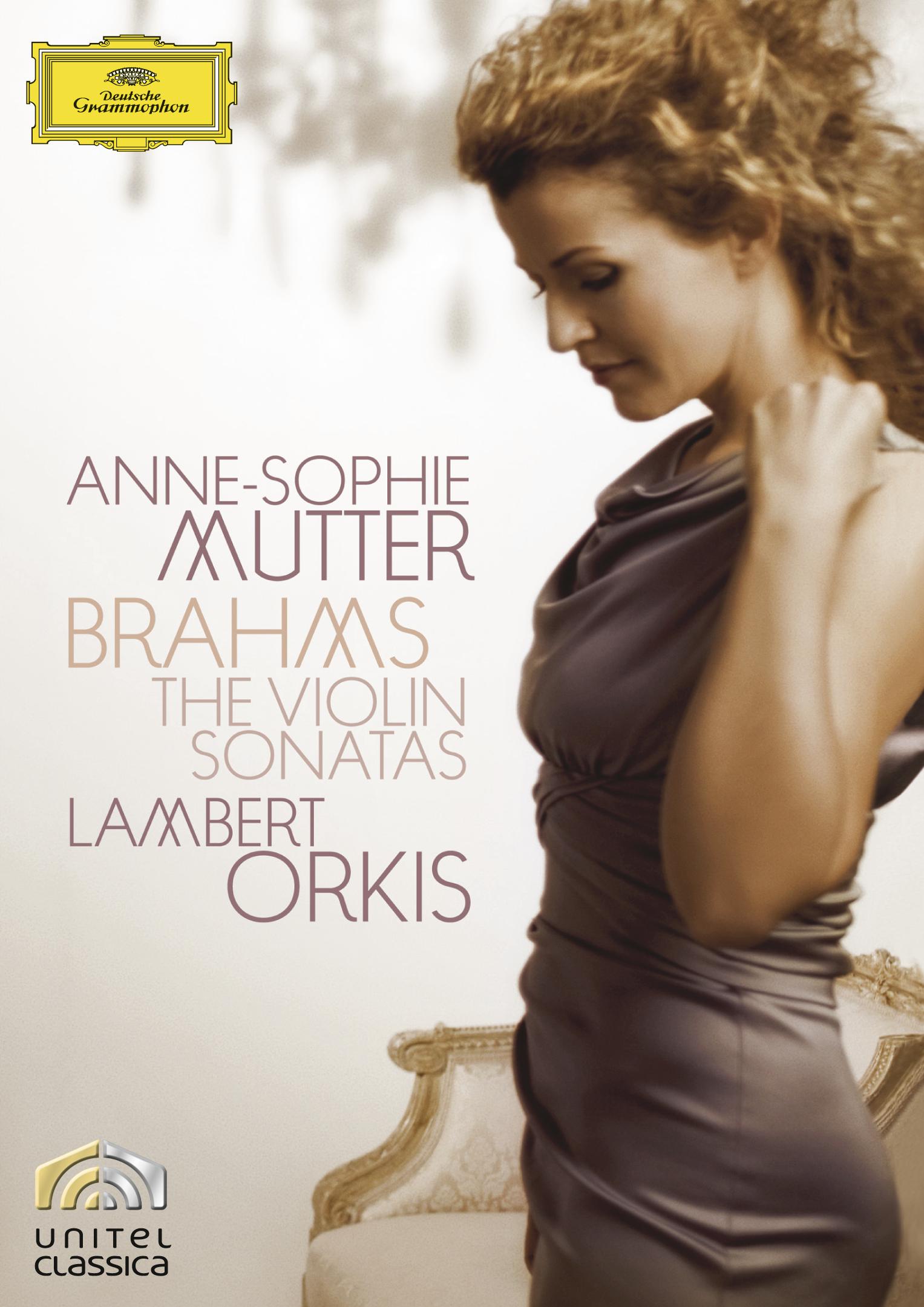 Anne-Sophie Mutter nominata "musicista dell'anno" agli award di Musical America.