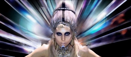 LADY GAGA: ECCO IL NUOVO VIDEO DI "BORN THIS WAY"