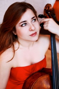 Decca firma un contratto di esclusiva con la giovane violoncellista americana Alisa Weilerstein