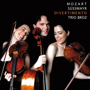 Oggi pomeriggio il Trio Broz presenta il nuovo CD Divertimento