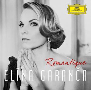 ELINA GARANCA E' "ROMANTIQUE"