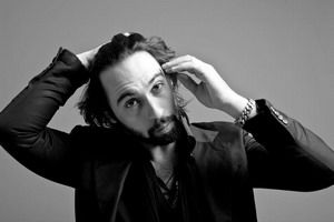FRANCESCO SARCINA FIRMA CON UNIVERSAL MUSIC ITALIA E PREPARA IL SUO PRIMO ALBUM SOLISTA