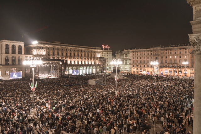 Chailly e Bollani in Piazza Duomo a Milano: un successo straordinario